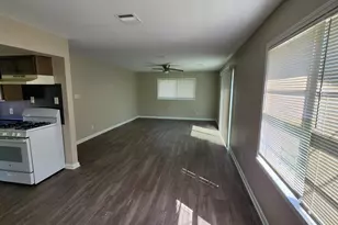 2907 Dragonwick Dr, Houston, TX 77045 - Photo 8