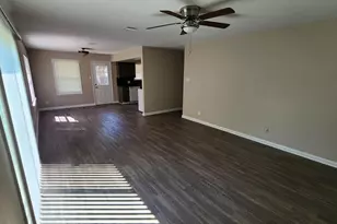 2907 Dragonwick Dr, Houston, TX 77045 - Photo 6