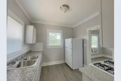 2710 Brewster Street, Houston, TX 77026 - Photo 6