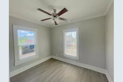 2710 Brewster Street, Houston, TX 77026 - Photo 8