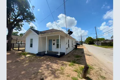 2710 Brewster Street, Houston, TX 77026 - Photo 1