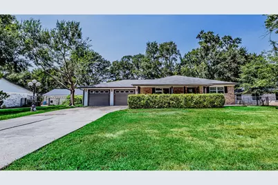 13185 Crest Drive, Willis, TX 77318 - Photo 6