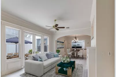 927 Nicholson Street, Houston, TX 77008 - Photo 8