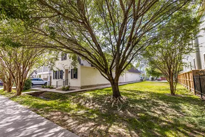 927 Nicholson Street, Houston, TX 77008 - Photo 2