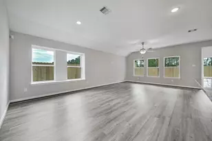 506 Cotton Patch Dr, Willis, TX 77318 - Photo 4