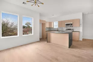 2419 Rosewood St, Houston, TX 77004 - Photo 14