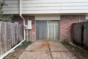 14447 Misty Meadow Ln, Houston, TX 77079 - Photo 4