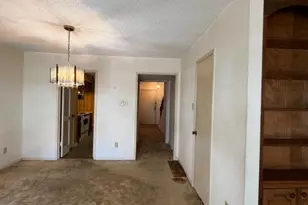 14447 Misty Meadow Ln, Houston, TX 77079 - Photo 10