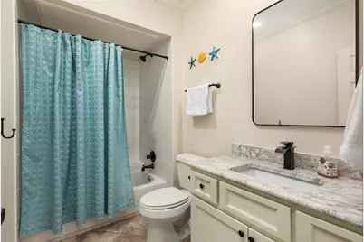 7000 Seawall Boulevard #721, Galveston, TX 77551 - Photo 16