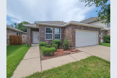 13711 Aragon Meadow Lane, Houston, TX 77049 - Photo 2