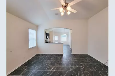 13711 Aragon Meadow Lane, Houston, TX 77049 - Photo 8