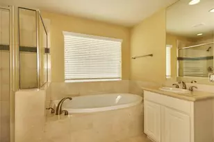 1717 Spring St, Houston, TX 77007 - Photo 8
