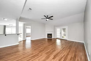 28707 Stapleford St, Spring, TX 77386 - Photo 6