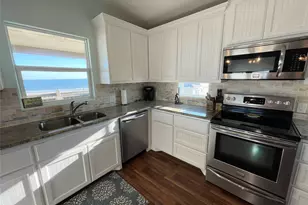 2506 Howell, Crystal Beach, TX 77650 - Photo 22