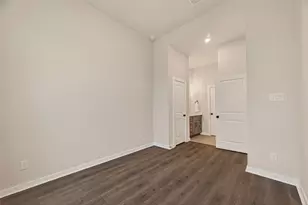 8818 Blue Grotto Ln, Manvel, TX 77578 - Photo 32