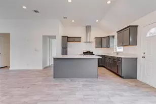 9811 Kerr St, Houston, TX 77029 - Photo 6