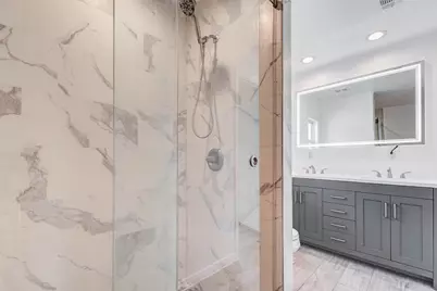 9811 Kerr Street, Houston, TX 77029 - Photo 14