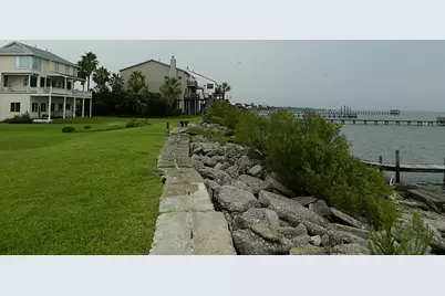 2006 Todville Road, Seabrook, TX 77586 - Photo 4