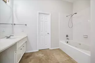 1800 W Webster St, Houston, TX 77019 - Photo 14