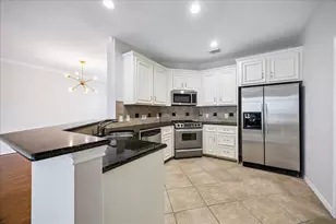 1800 W Webster St, Houston, TX 77019 - Photo 10