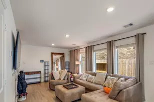 938 Mockingbird Passage Dr, Beasley, TX 77417 - Photo 20