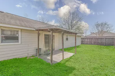 10927 Spanish Grant Drive, Sugar Land, TX 77498 - Photo 20