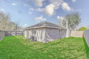 10927 Spanish Grant Dr, Sugar Land, TX 77498 - Photo 22