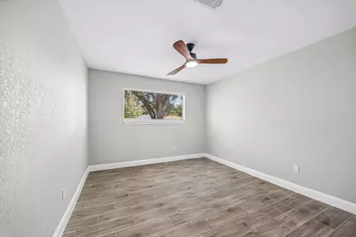 11027 Sagehill Drive, Houston, TX 77089 - Photo 18