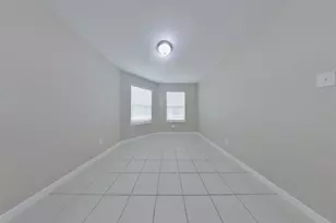 424 Palomino Stand Dr, La Marque, TX 77568 - Photo 4