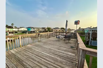 794 Marlin Street, Bayou Vista, TX 77563 - Photo 28