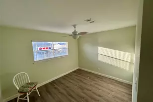 794 Marlin St, Bayou Vista, TX 77563 - Photo 12