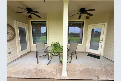 1448 S Bluebonnet Lane, Angleton, TX 77515 - Photo 40