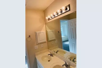 9506 Carsonmont Lane, Houston, TX 77070 - Photo 14