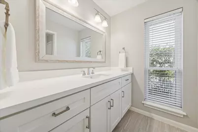 7902 Windswept Lane, Houston, TX 77063 - Photo 24