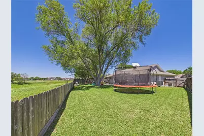 8403 Lazy Brook Lane, La Porte, TX 77571 - Photo 34