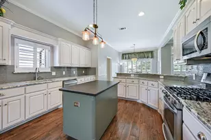 2107 Williams Way, Bryan, TX 77808 - Photo 8