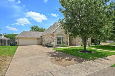 2107 Williams Way, Bryan, TX 77808 - Photo 2
