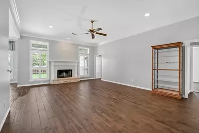 2107 Williams Way, Bryan, TX 77808 - Photo 4