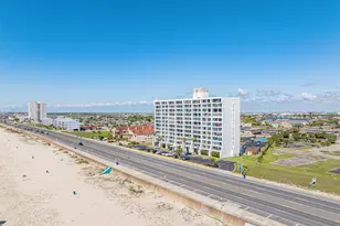 7310 Seawall Blvd, Galveston, TX 77551 - Photo 6