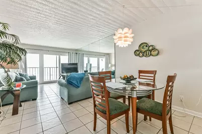 7310 Seawall Boulevard #402, Galveston, TX 77551 - Photo 20