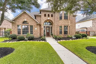 9911 Rollinson Park Dr, Spring, TX 77379 - Photo 2