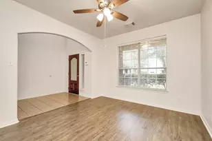 2143 Westover Park Cir, Spring, TX 77386 - Photo 6