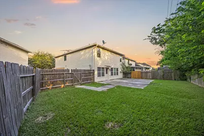 10806 Tallow Briar, Houston, TX 77075 - Photo 26