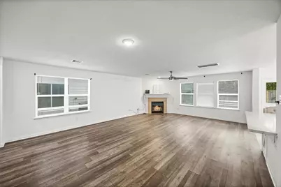 10806 Tallow Briar, Houston, TX 77075 - Photo 6