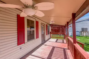 53 Lakeview Dr, Huntsville, TX 77320 - Photo 6