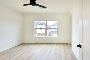 8803 Hollywood Garden Ln, Houston, TX 77080 - Photo 20