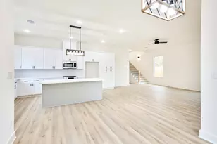 8803 Hollywood Garden Ln, Houston, TX 77080 - Photo 8