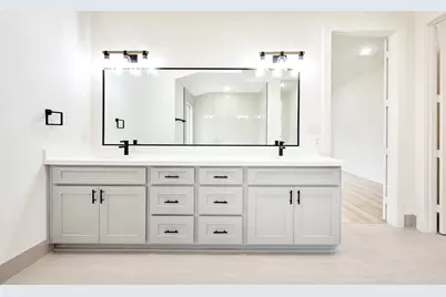 8803 Hollywood Garden Lane, Houston, TX 77080 - Photo 14