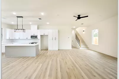 8803 Hollywood Garden Lane, Houston, TX 77080 - Photo 4