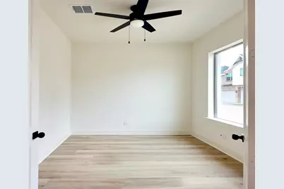 8803 Hollywood Garden Lane, Houston, TX 77080 - Photo 18